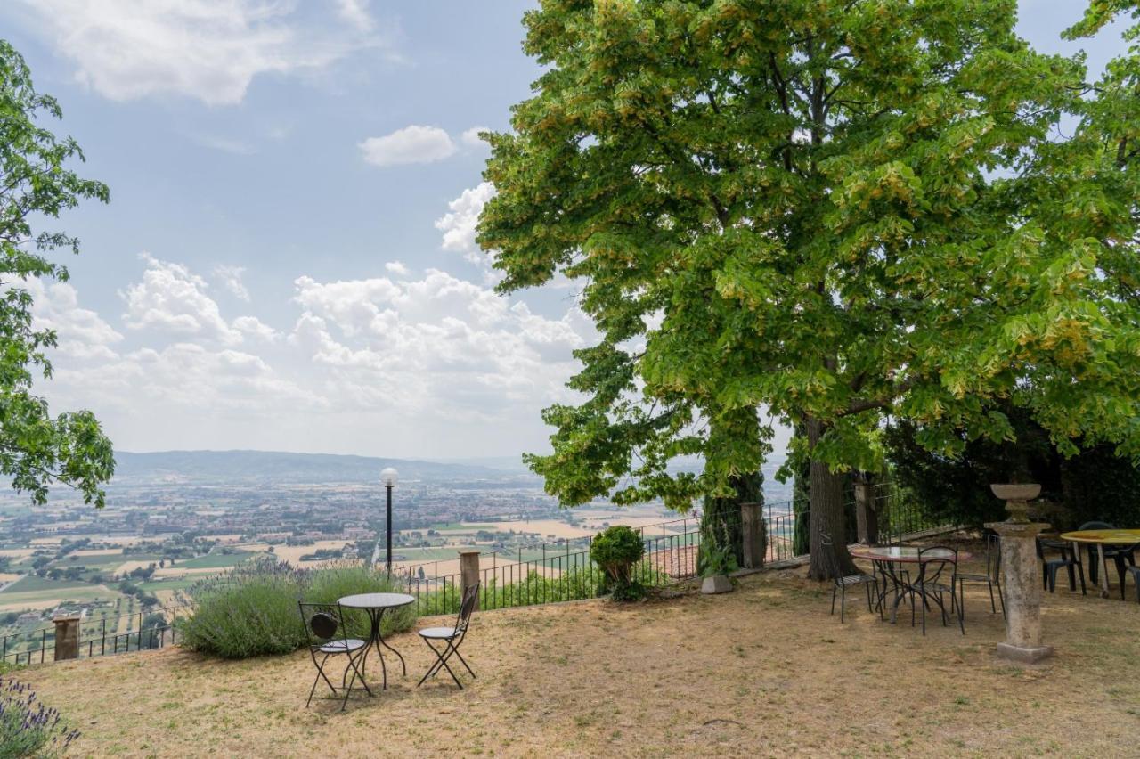Residenza Messer Pajola Assisi Kültér fotó